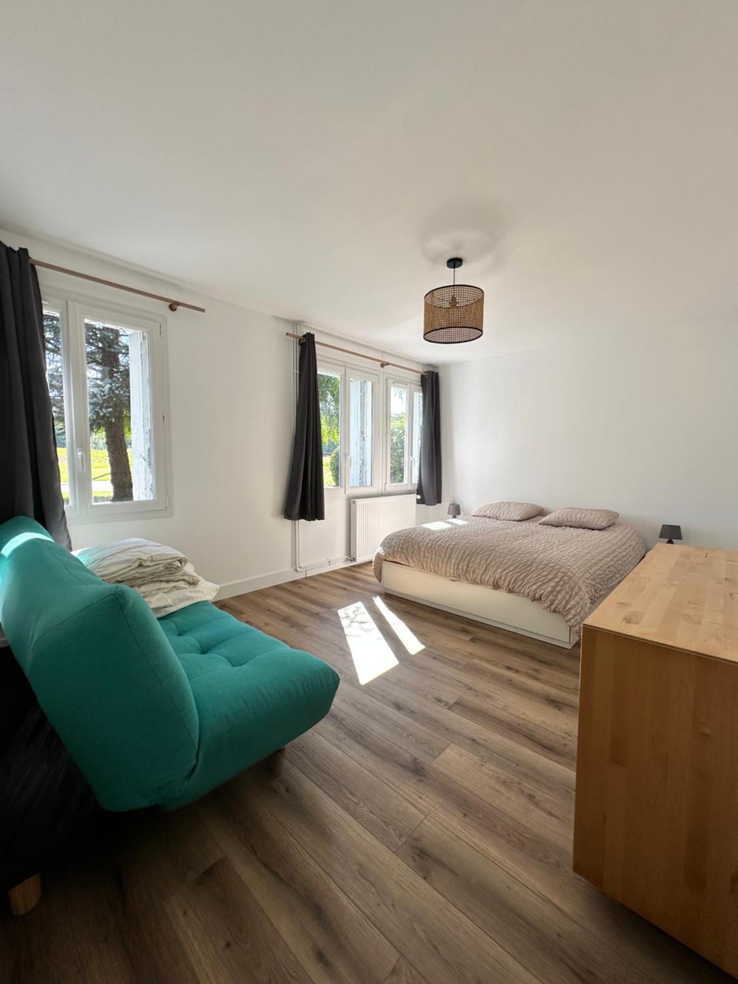 Ferienhaus Jolie Maison A La Ferme, Jossigny, 10 Min Jossigny